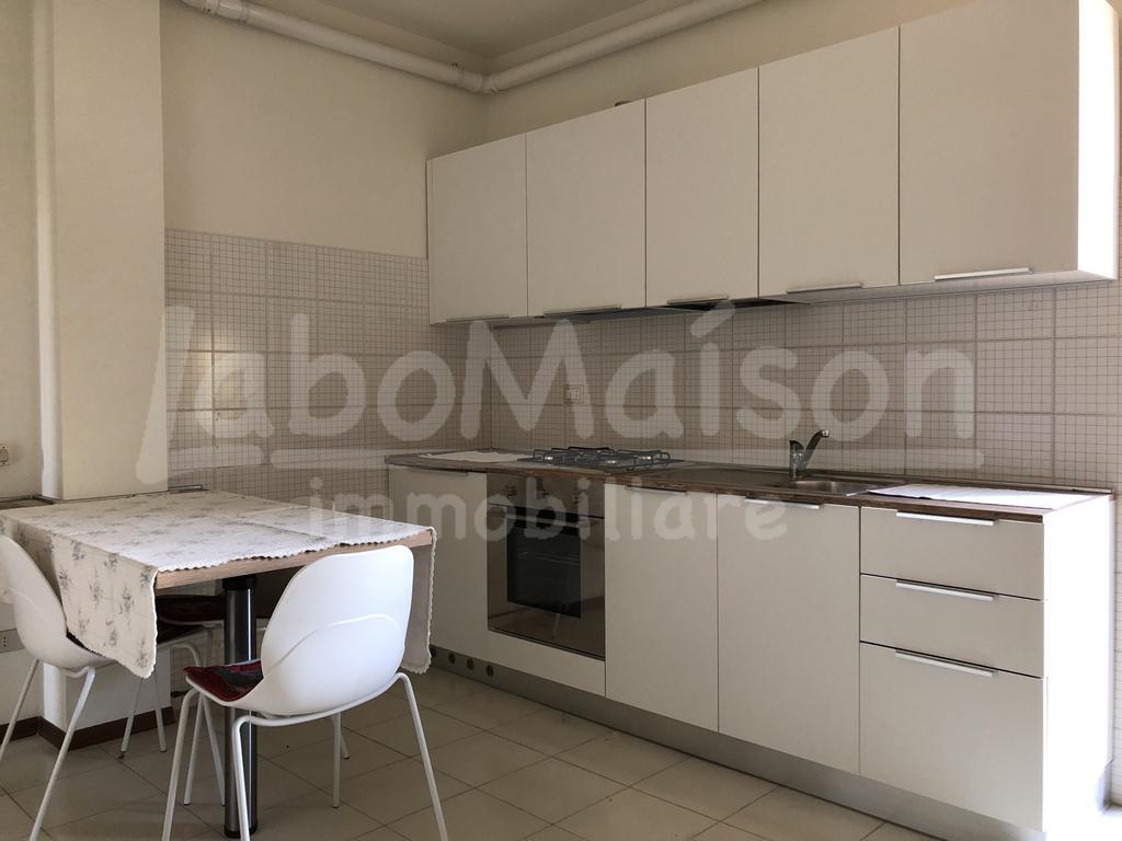 GAVIRATE bilocale arredato