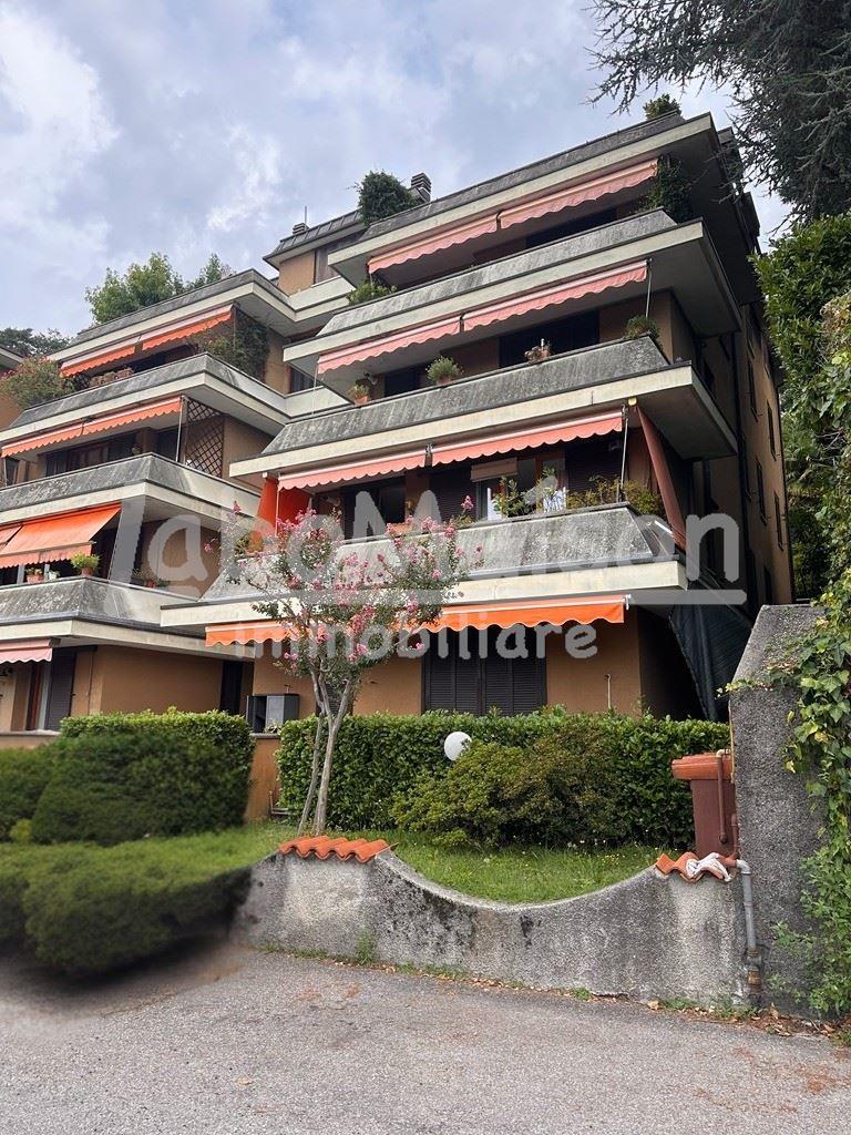 LUVINATE bilocale con terrazzo