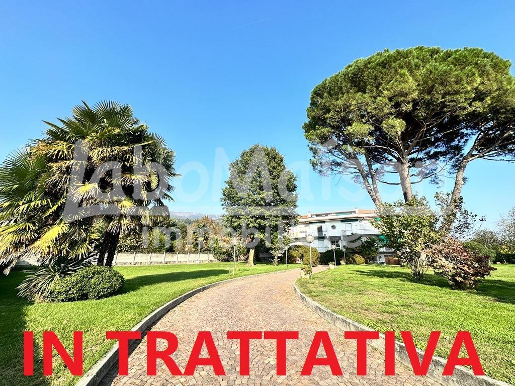 GAVIRATE appartamento vista lago
