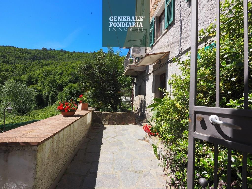 Appartamento a Biassa, alle porte delle Cinque Terre.