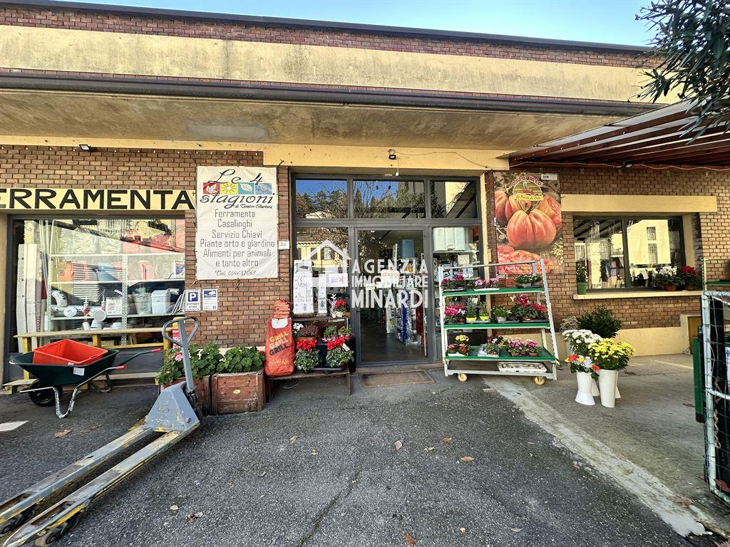 Locale commerciale con deposito e corte privata – Ottimo investimento a reddito sito in Brisighella (RA) – Via Maglioni n. 26