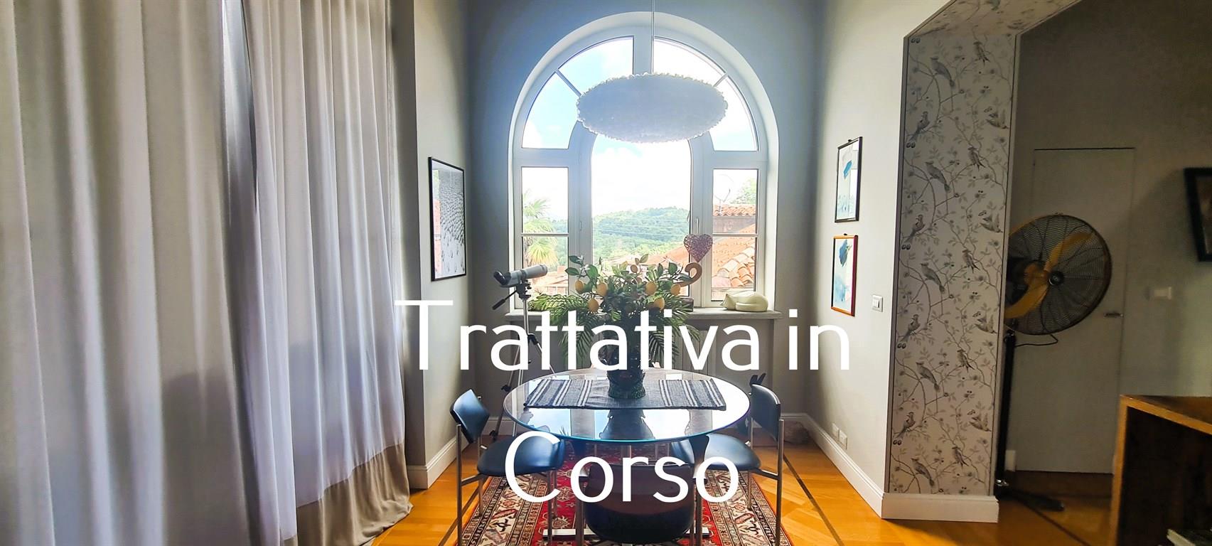 Elegante Appartamento con Vista Panoramica