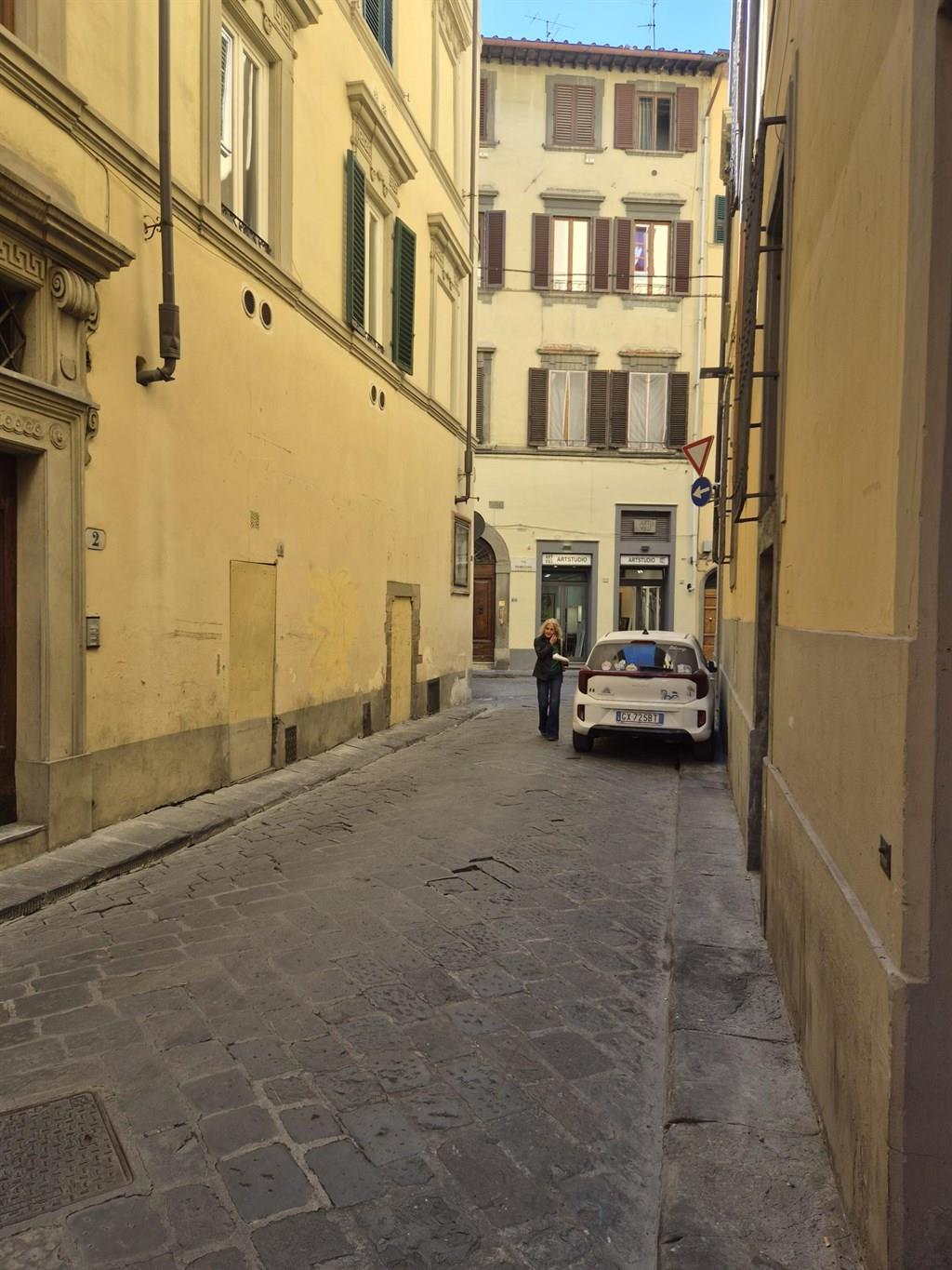 VENDESI IN FIRENZE