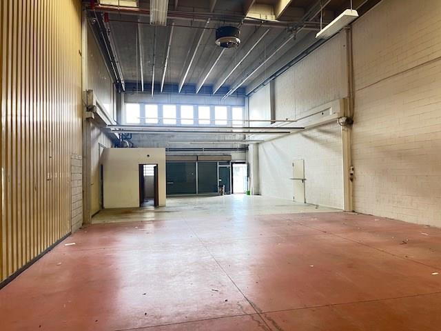 Funo Centergross - Affittasi capannone