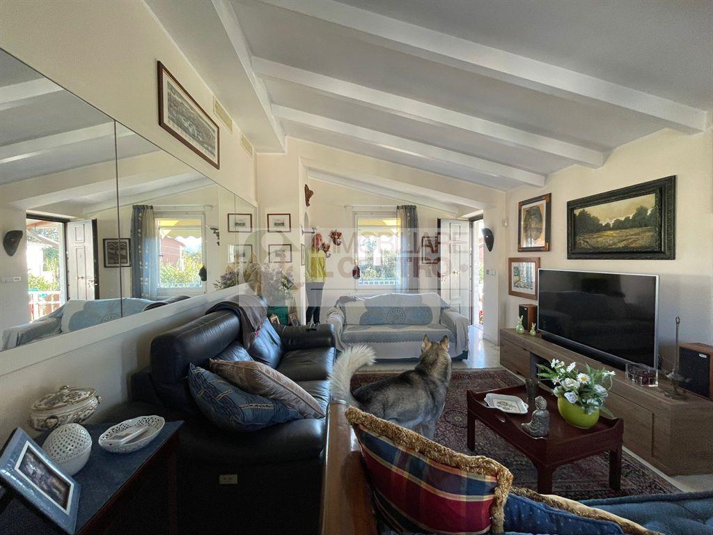 Semindipendente con giardino e cantina