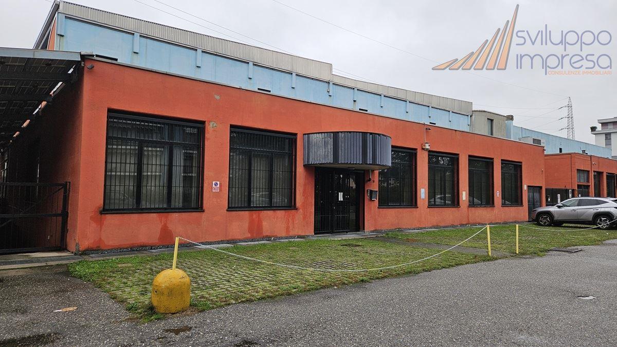 CAPANNONE AD USO LABORATORIO IN AFFITTO A BRUGHERIO