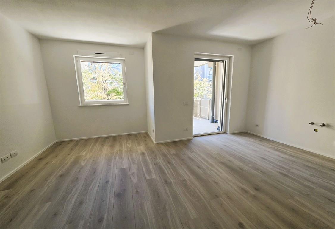 Trento appartamento con terrazzo