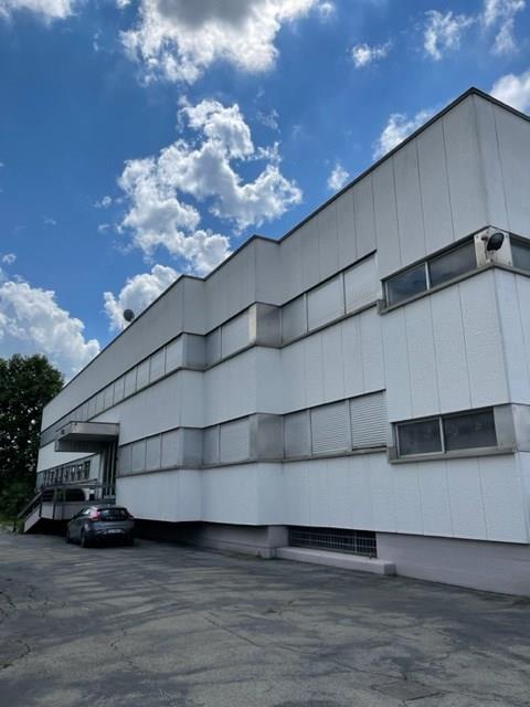 AFFITTASI LABORATORIO - CALDERARA DI RENO