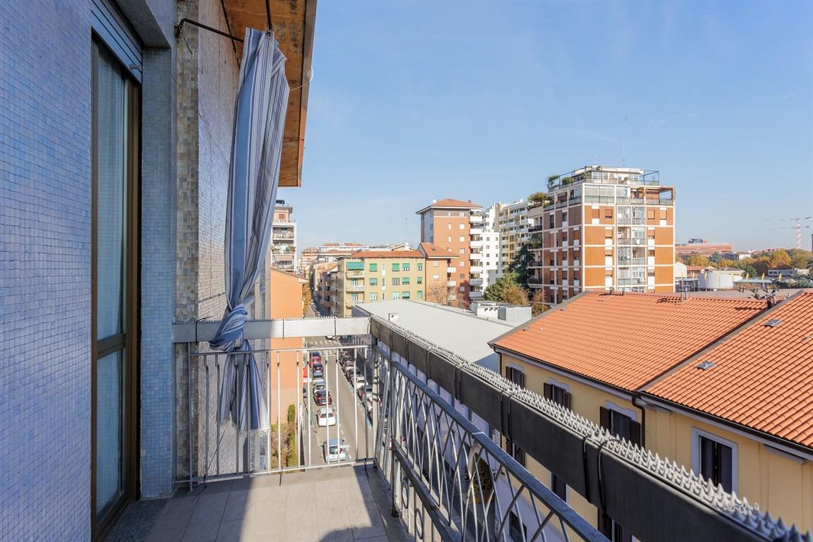 Sesto San Giovanni  - Rondò Torretta - ampio 4 locali con due servizi