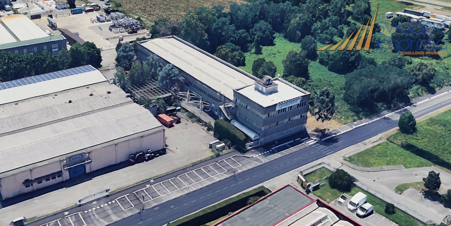CAPANNONE INDIPENDENTE CON PALAZZINA UFFICI VICINANZE AUTOSTRADA A8