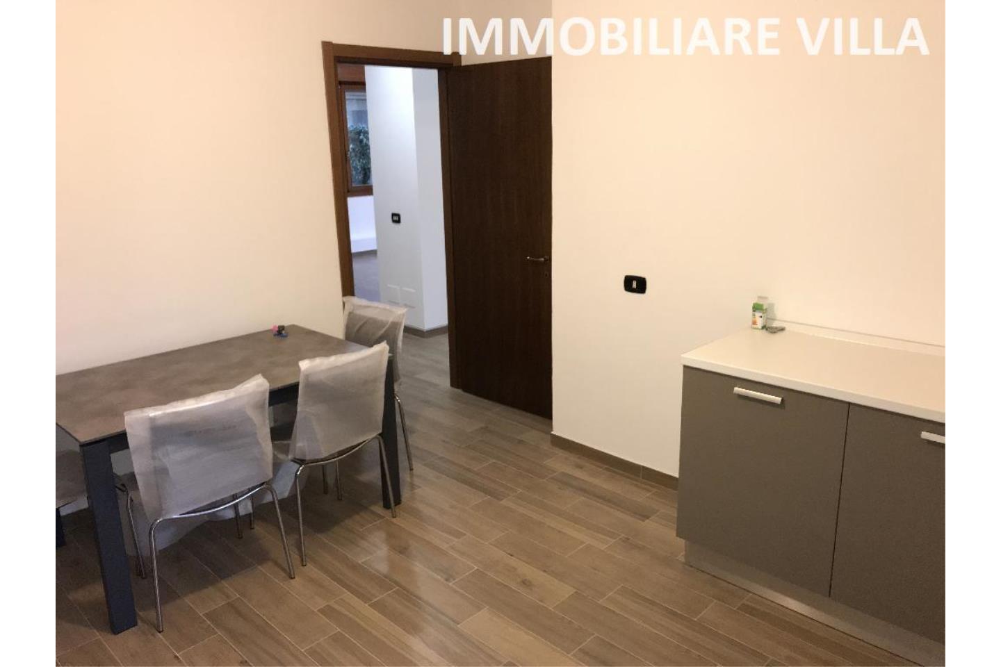 Villa in Affitto Arese