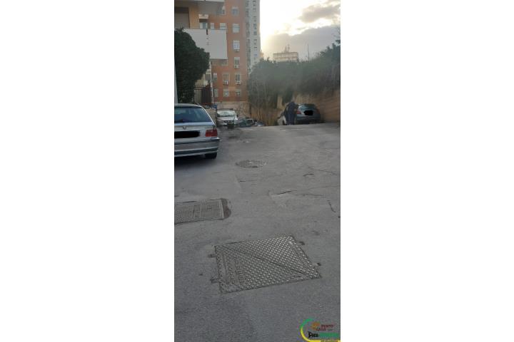 Posto auto in Affitto Palermo