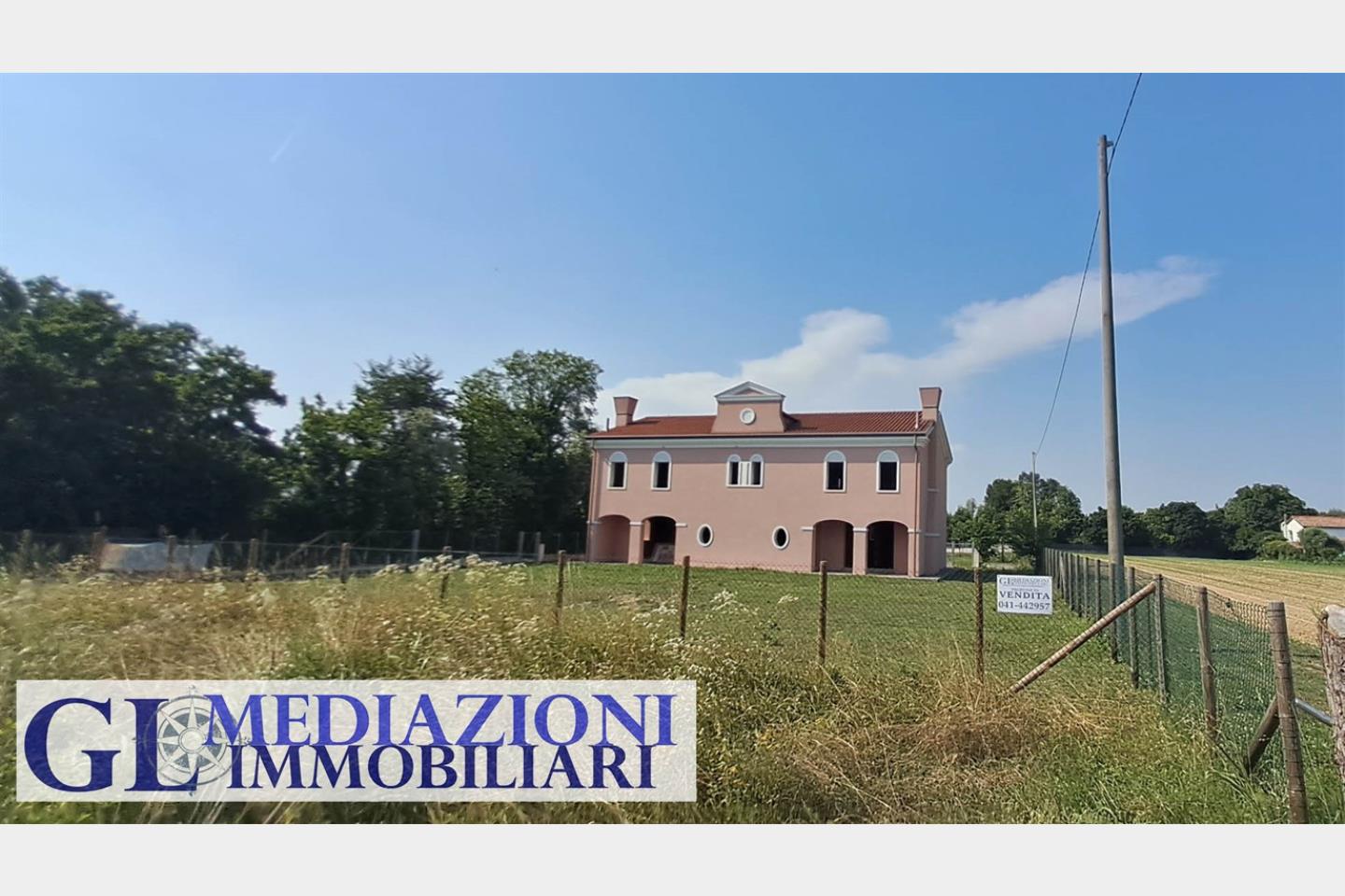 Villa bifamiliare in Vendita Scorzè