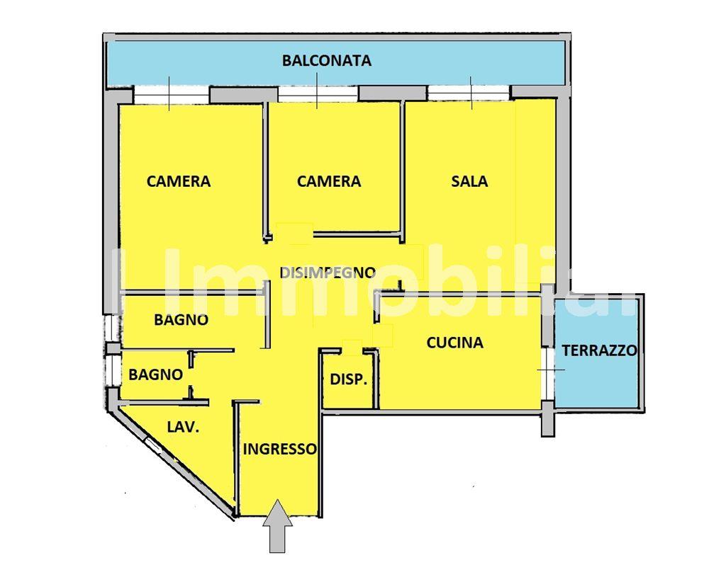 Savona Via Rusca vendesi appartamento secondo piano 2 camere sala cucina doppi servizi balconata, terrazzino e cantina
