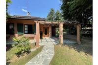 Residenza MONTE CARMELO: Ampia Villa Singola con PISCINA PRIVATA e 2.200 mq di giardino privato