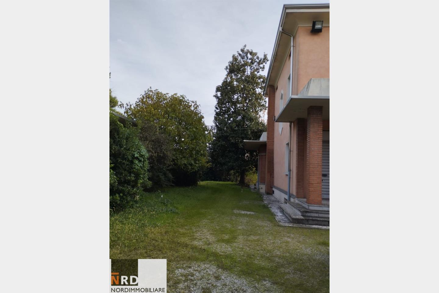 Villa in Vendita Mantova