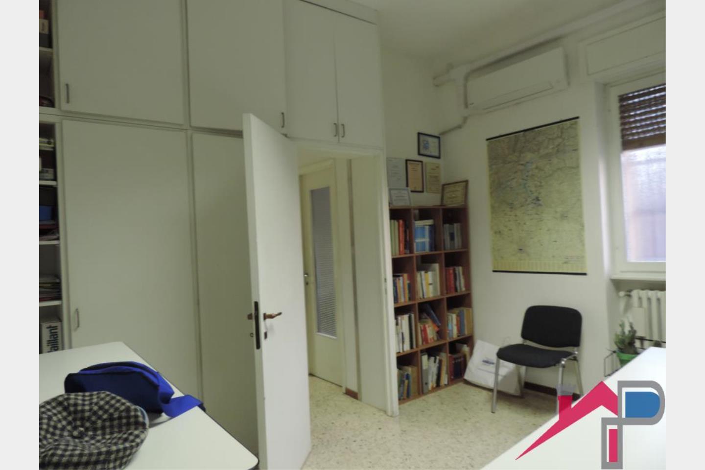Ufficio in Affitto Cisano Bergamasco