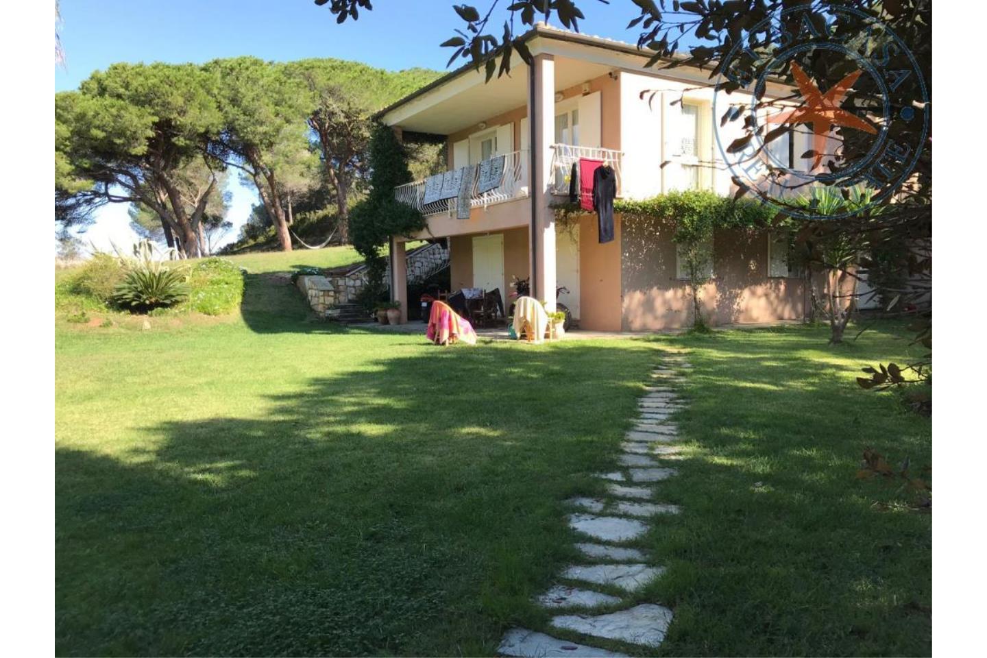 Villa in Vendita Capoliveri