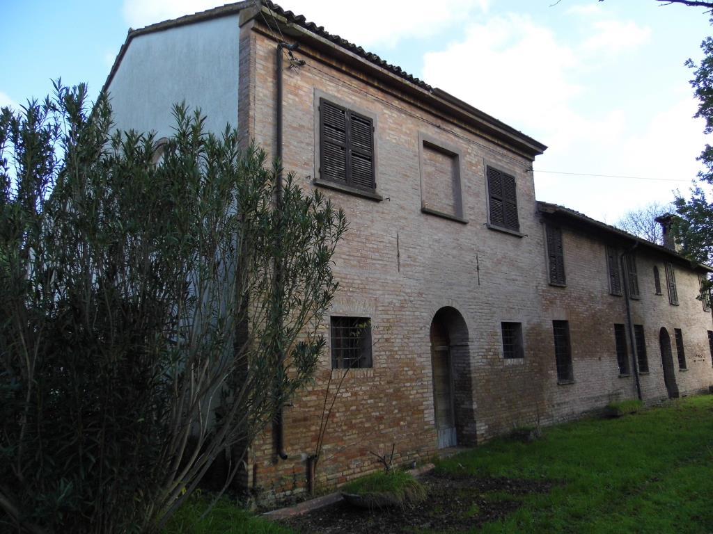 Vicinanze di Ravenna Casa in campagna Rif. D9505