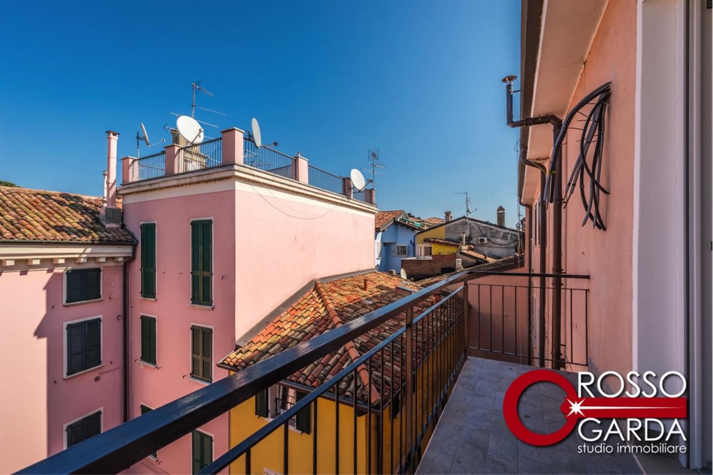 Balcone Appartamento quadrilocale  Desenzano