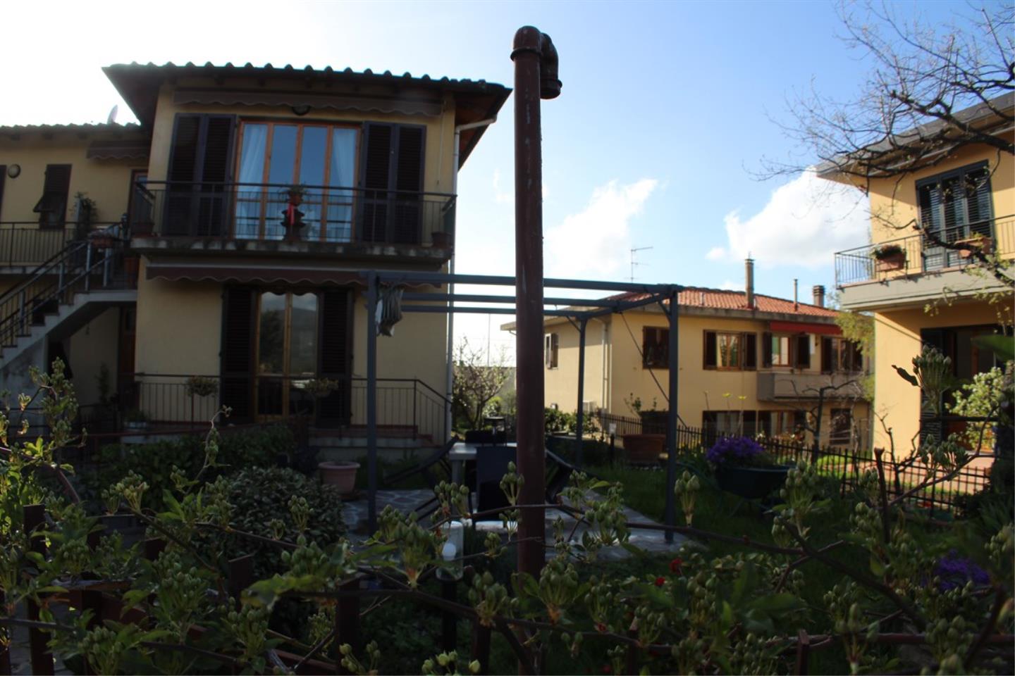 Casa Semindipendente in Vendita Greve in Chianti
