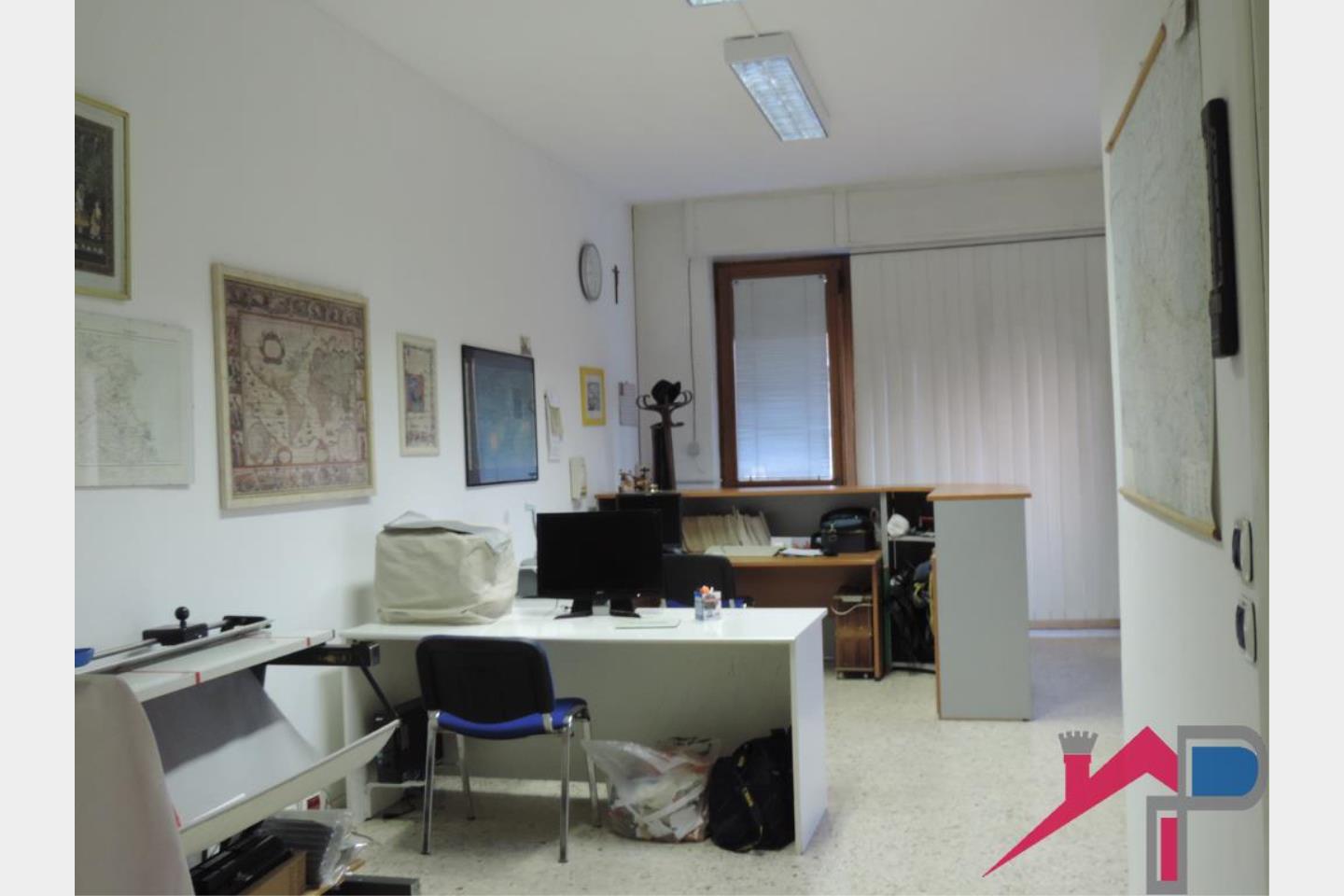 Ufficio in Affitto Cisano Bergamasco
