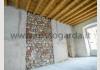 parete in mattoni e pietra Casale Ristrutturato 