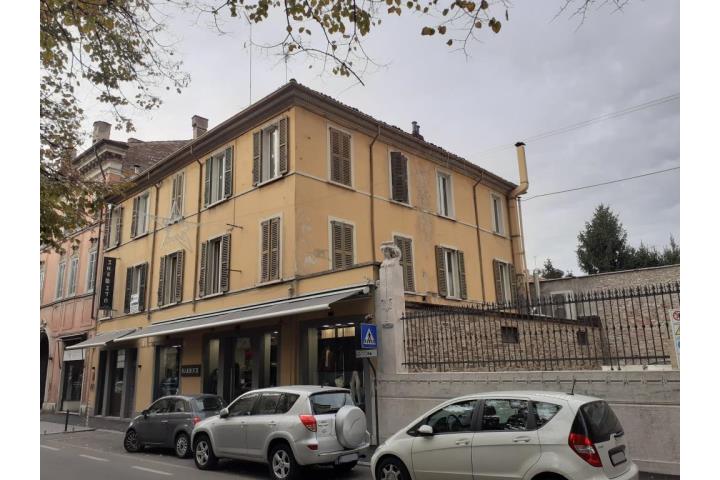 Palazzo in Vendita Brescia