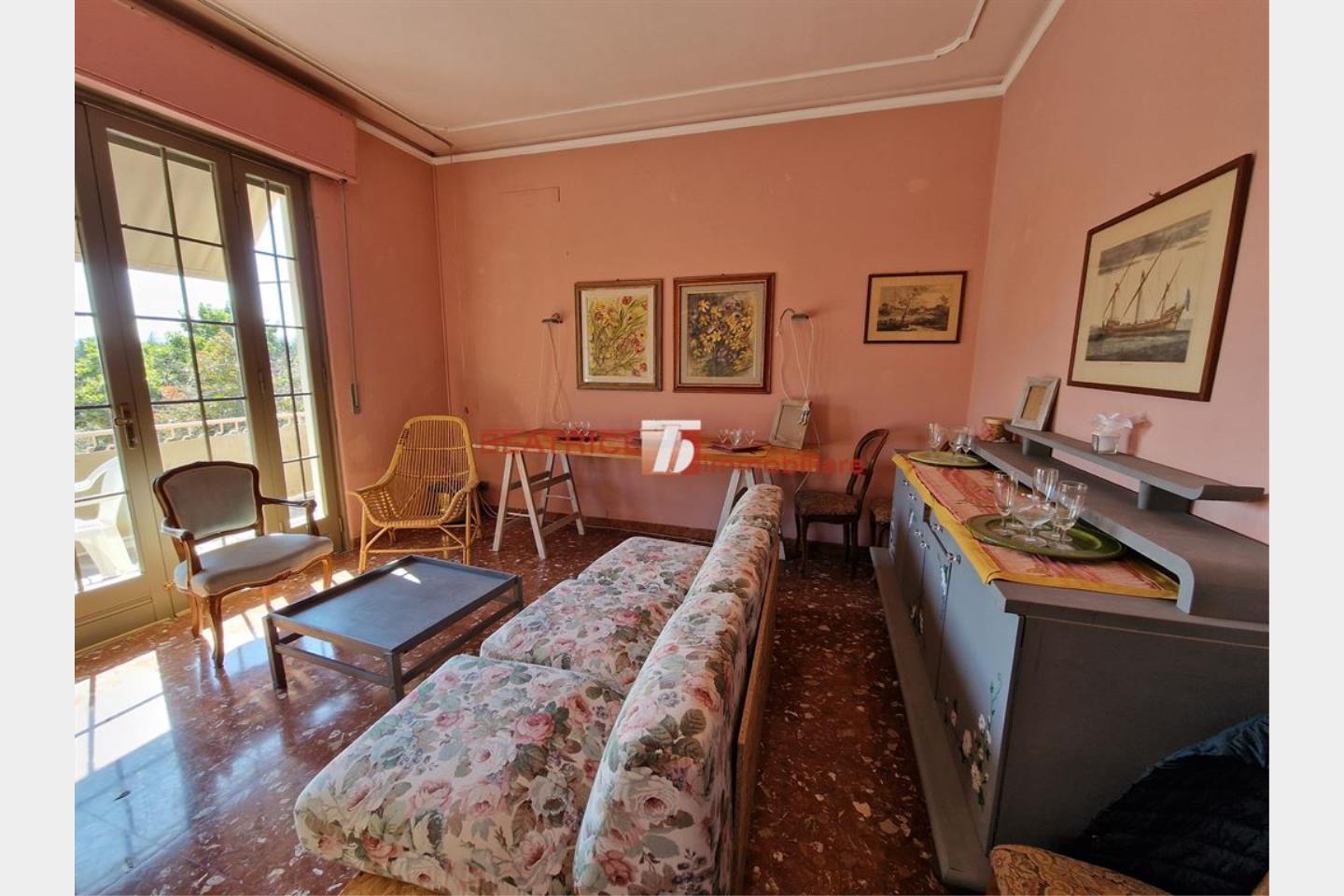 Villa in Buy Lucca